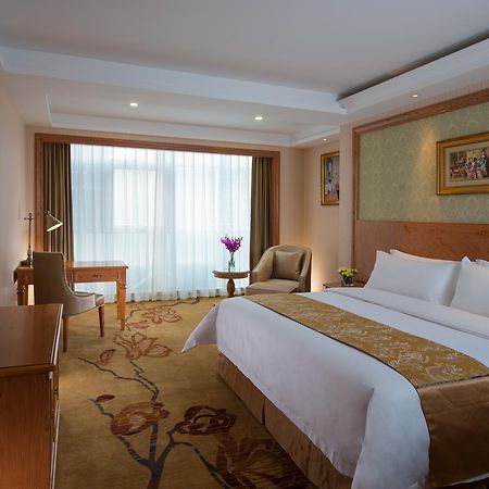 Vienna Hotel Shanghai Fengxian South Bridge Jinhai Road Екстериор снимка